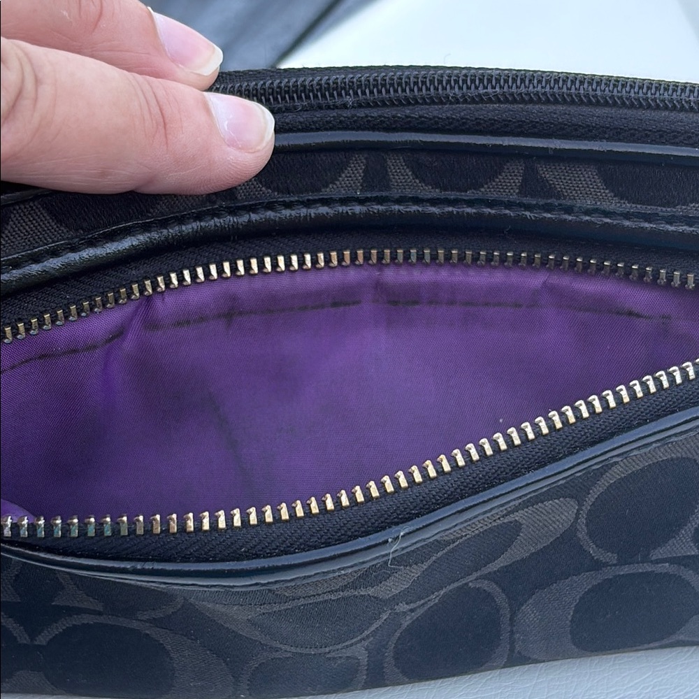 Coach Black on Black Signature Logo Canvas Wristlet Wallet Clutch GUC - Picture 8 of 16